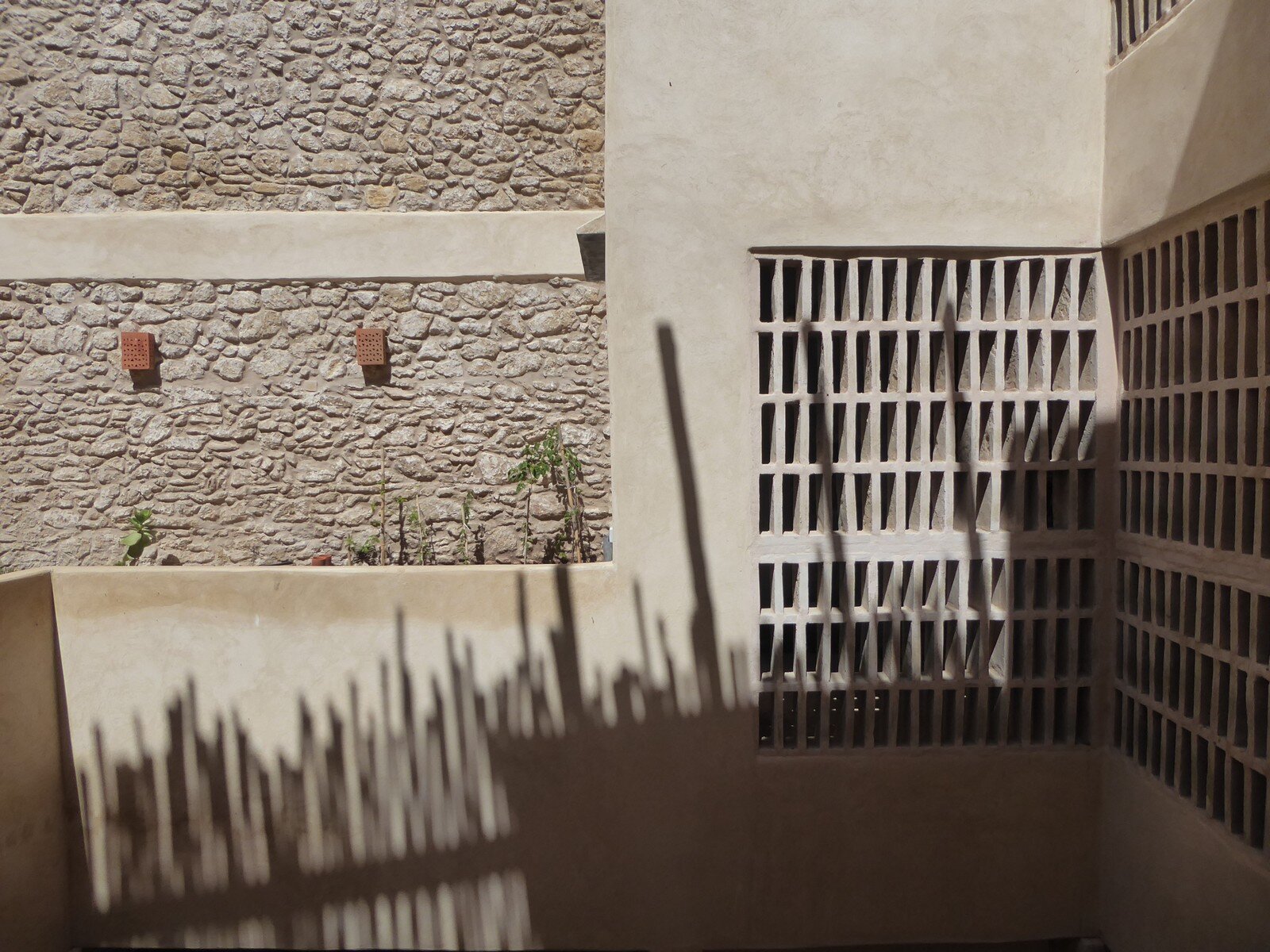 Vue de la façade ou du patio intérieur de Dar Amalou